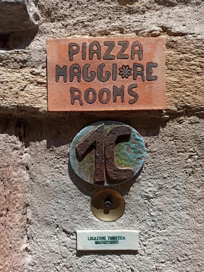 Piazza Maggiore 费尔特雷 外观 照片
